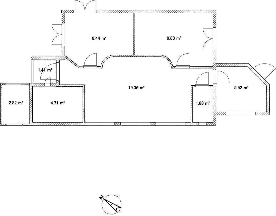 設備・備品　（Equipment）